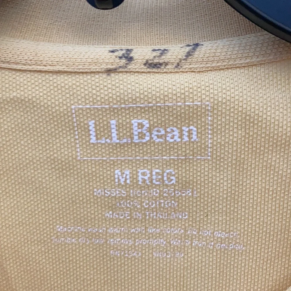 FINAL MARKDOWN LL bean polo shirt medium